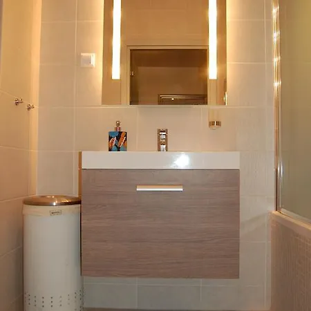 Apartment Bobrowiecka