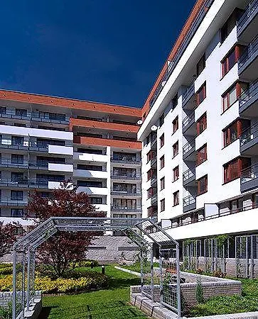Apartment Bobrowiecka *